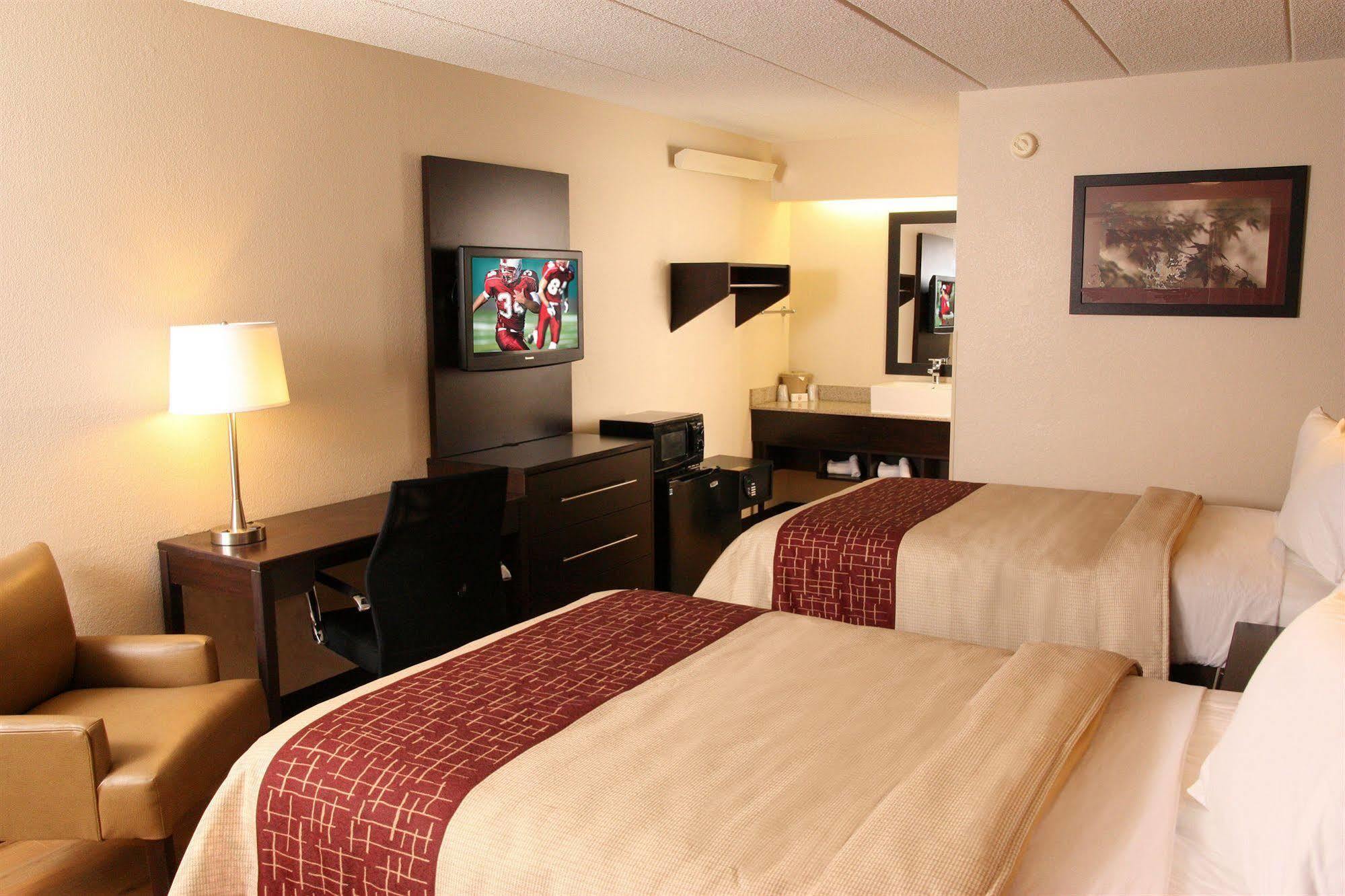 Red Roof Inn Plus+ Columbus-Ohio State University Osu Εξωτερικό φωτογραφία