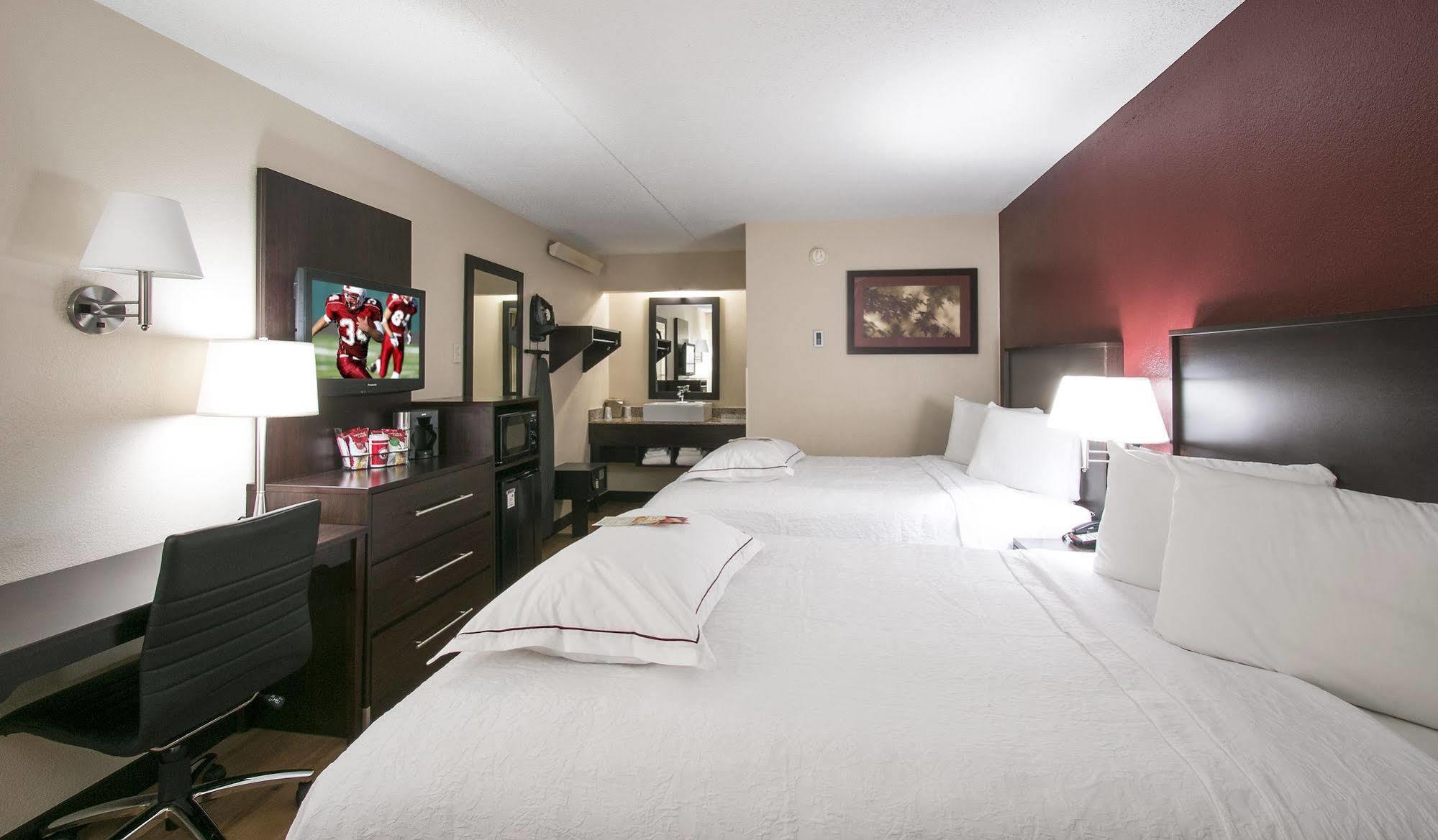 Red Roof Inn Plus+ Columbus-Ohio State University Osu Εξωτερικό φωτογραφία